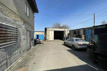 Фото №1: Коммерция 241&nbsp;м², 1/1&nbsp;эт. - Мариуполь, р. Жовтневый, ул. Административная площадь