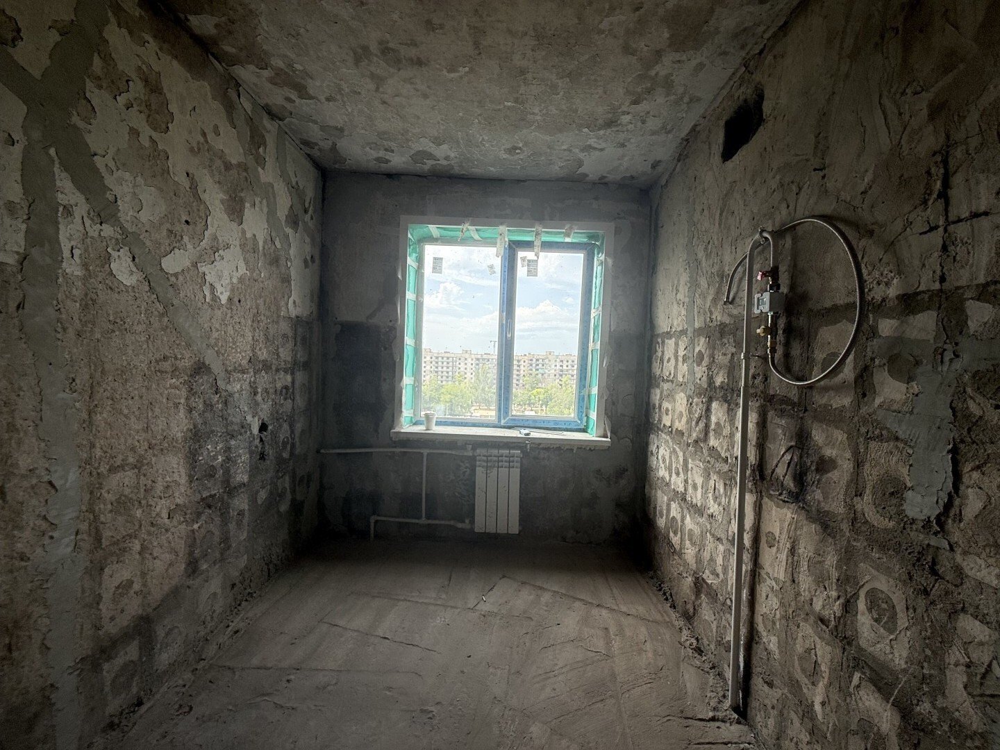 Фото №10: 3-комнатная квартира 56&nbsp;м², 9/9&nbsp;эт. - Мариуполь, Левобережный, мкр. Азовский, пр-кт Победы, 104