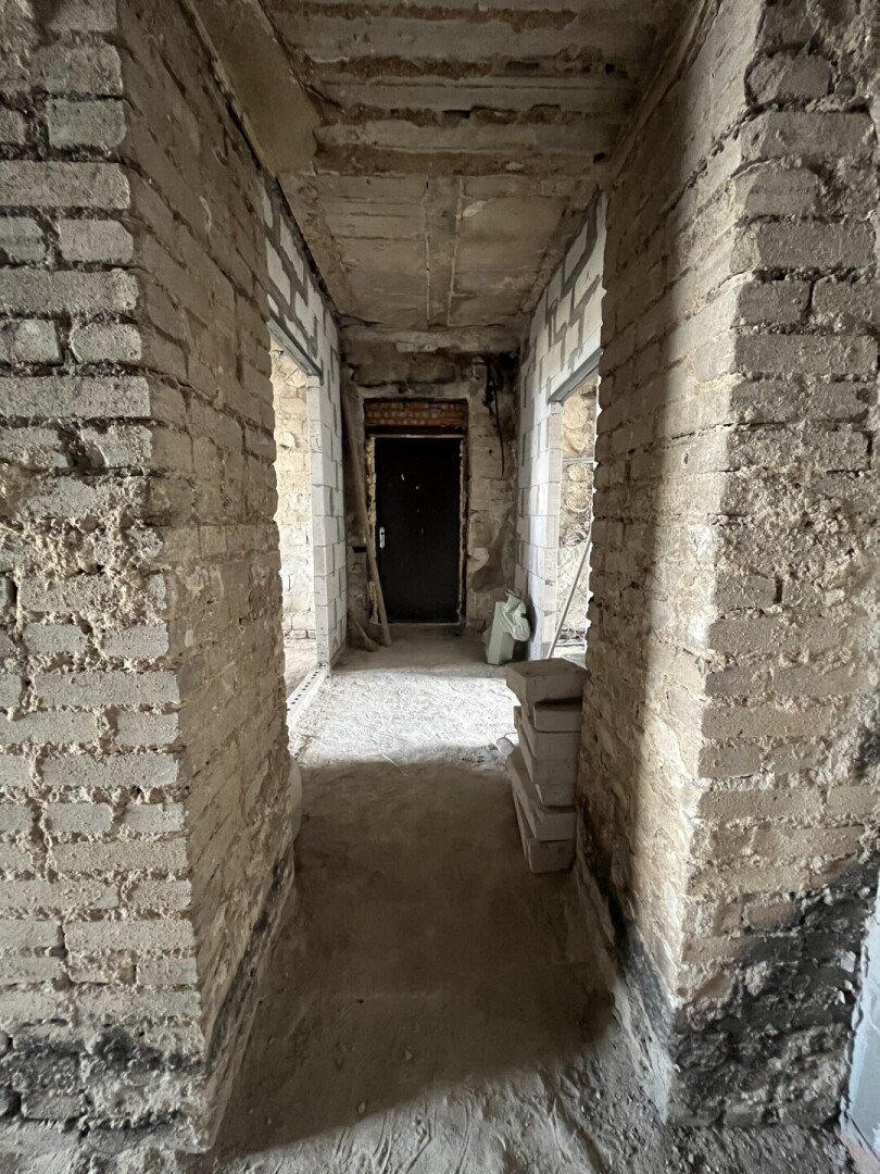 Фото №5: 3-комнатная квартира 75&nbsp;м², 5/5&nbsp;эт. - Мариуполь, р. Жовтневый, пр-кт Металлургов, 21