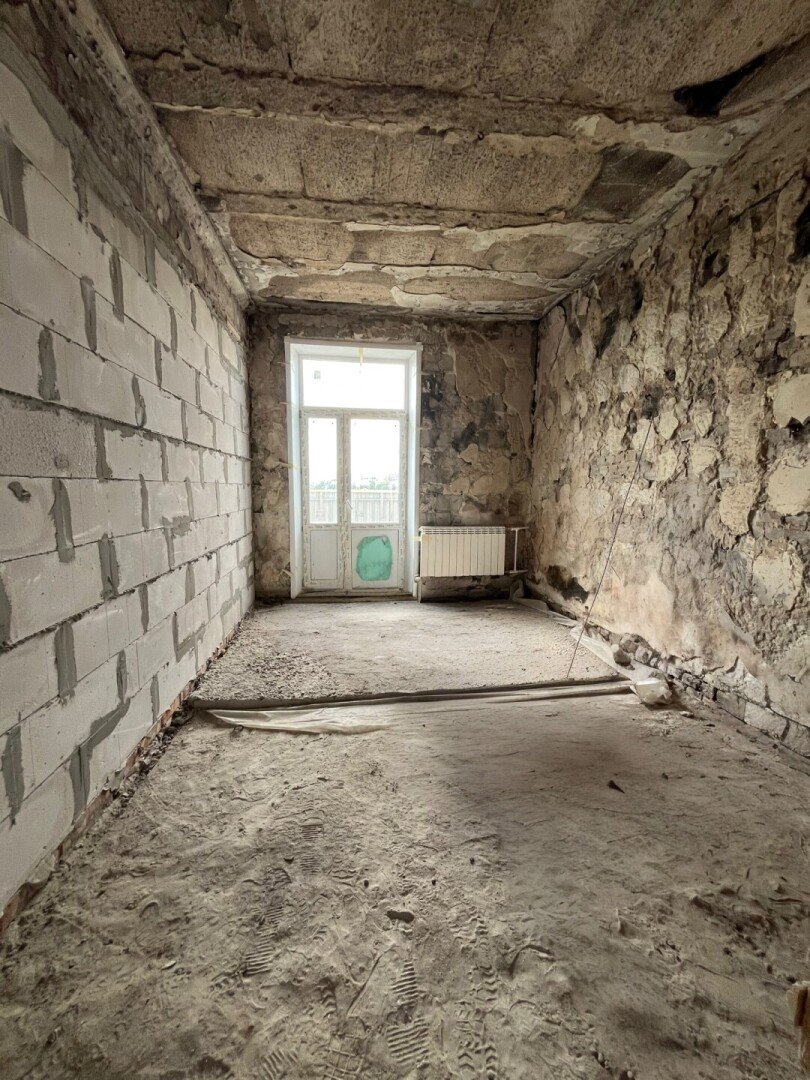Фото №10: 3-комнатная квартира 75&nbsp;м², 5/5&nbsp;эт. - Мариуполь, р. Жовтневый, пр-кт Металлургов, 21