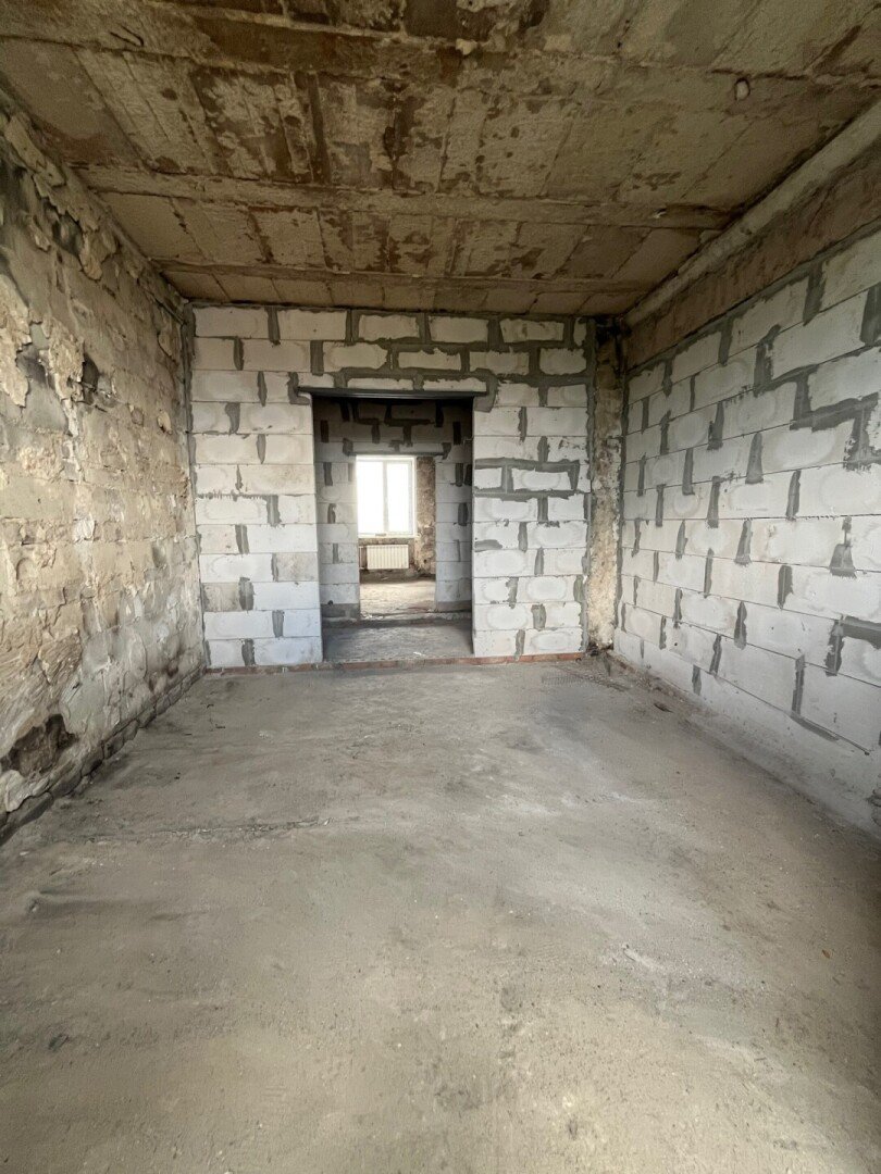 Фото №9: 3-комнатная квартира 75&nbsp;м², 5/5&nbsp;эт. - Мариуполь, р. Жовтневый, пр-кт Металлургов, 21