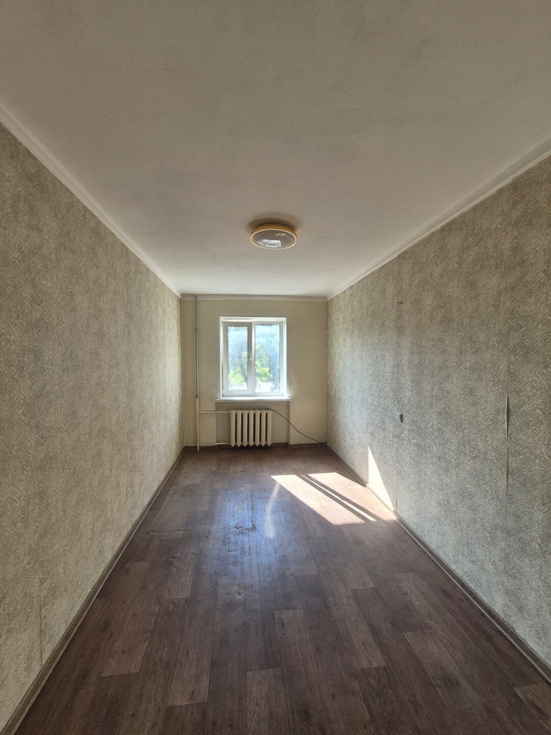 Фото №1: 2-комнатная квартира 44&nbsp;м², 2/5&nbsp;эт. - Мариуполь, р. Ильичёвский, ул. Сеченова, 58