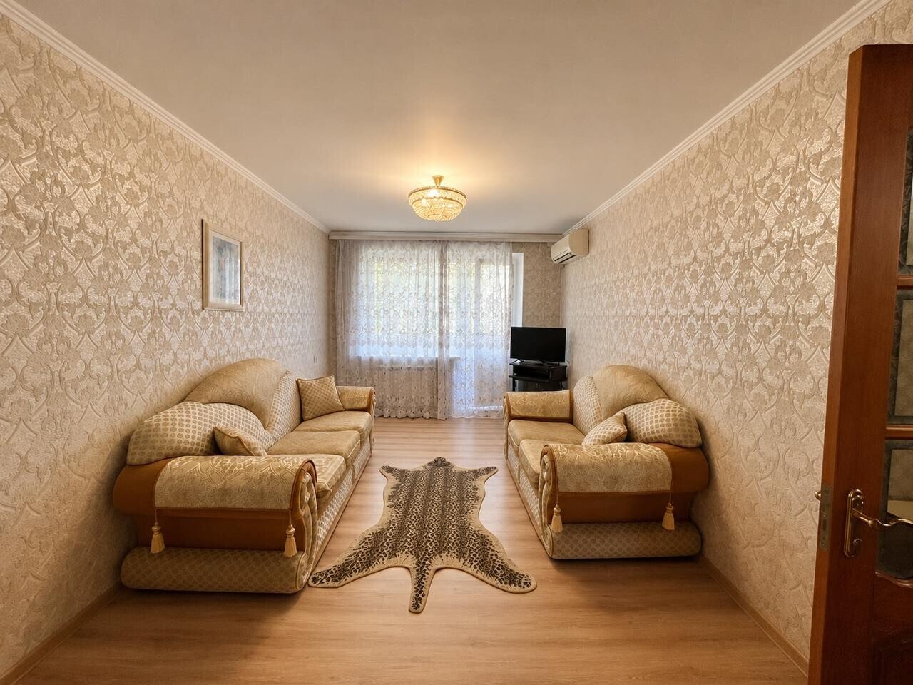 Фото №1: 3-комнатная квартира 61&nbsp;м², 6/9&nbsp;эт. - Мариуполь, р. Жовтневый, пр-кт Мира, 111