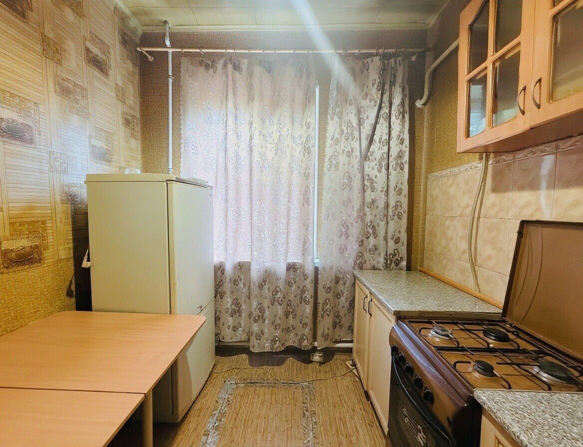 Фото №5: 2-комнатная квартира 49&nbsp;м², 1/2&nbsp;эт. - Мариуполь, р. Жовтневый, ул. Административная площадь