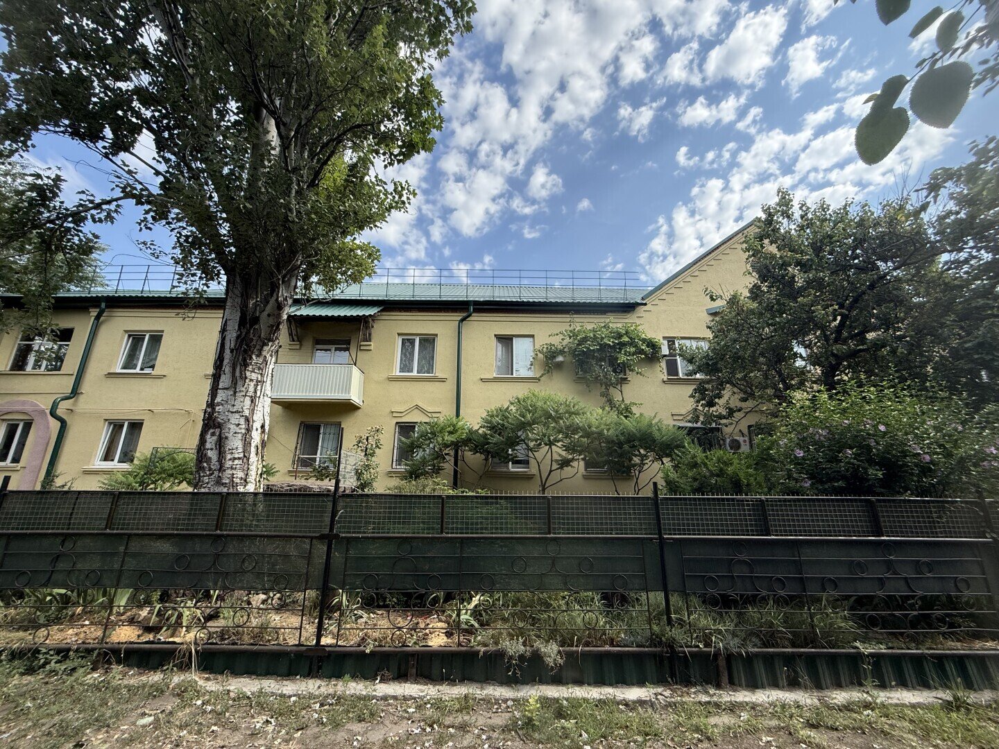 Фото №10: 2-комнатная квартира 49&nbsp;м², 1/2&nbsp;эт. - Мариуполь, р. Жовтневый, ул. Административная площадь