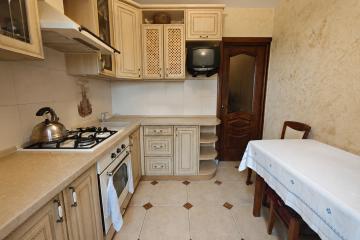 Фото №1: 1-комнатная квартира 34 м², 9/10 эт. - Мариуполь, мкр. Западный, пр-кт Строителей, 141
