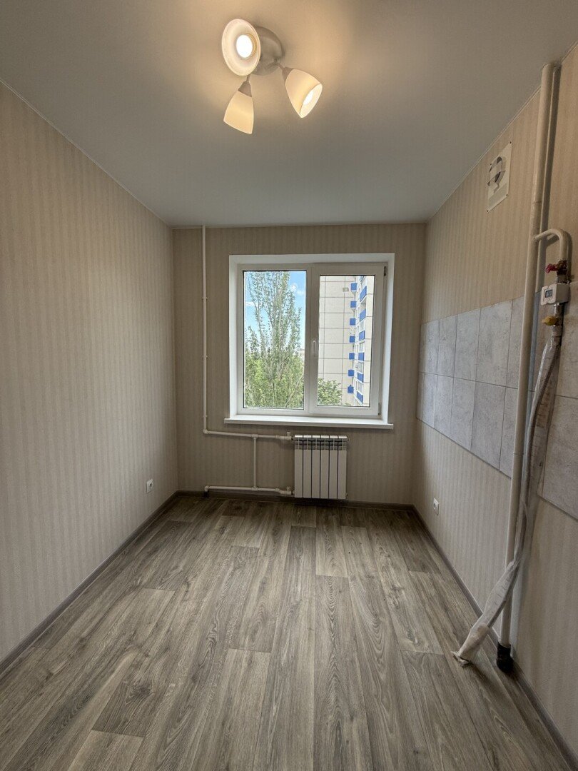Фото №8: 3-комнатная квартира 57&nbsp;м², 5/9&nbsp;эт. - Мариуполь, Левобережный, мкр. Азовский, пр-кт Победы, 112