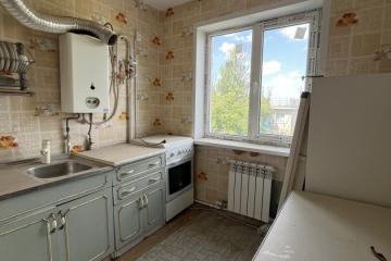 Фото №1: 3-комнатная квартира 52&nbsp;м², 5/5&nbsp;эт. - Мариуполь, р. Приморский, пр-кт Строителей, 53