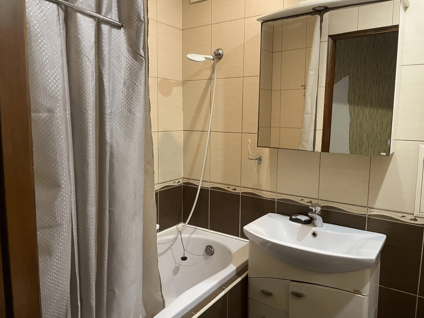 Фото №6: 2-комнатная квартира 40&nbsp;м², 1/5&nbsp;эт. - Мариуполь, р. Приморский, пр-кт Строителей, 27А