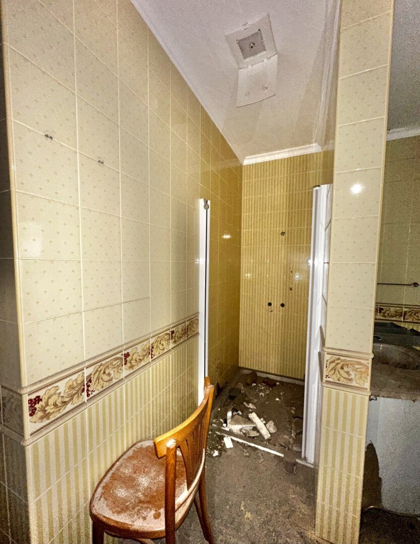 Фото №6: 3-комнатная квартира 203&nbsp;м², 5/10&nbsp;эт. - Мариуполь, р. Жовтневый, пр-кт Строителей, 110