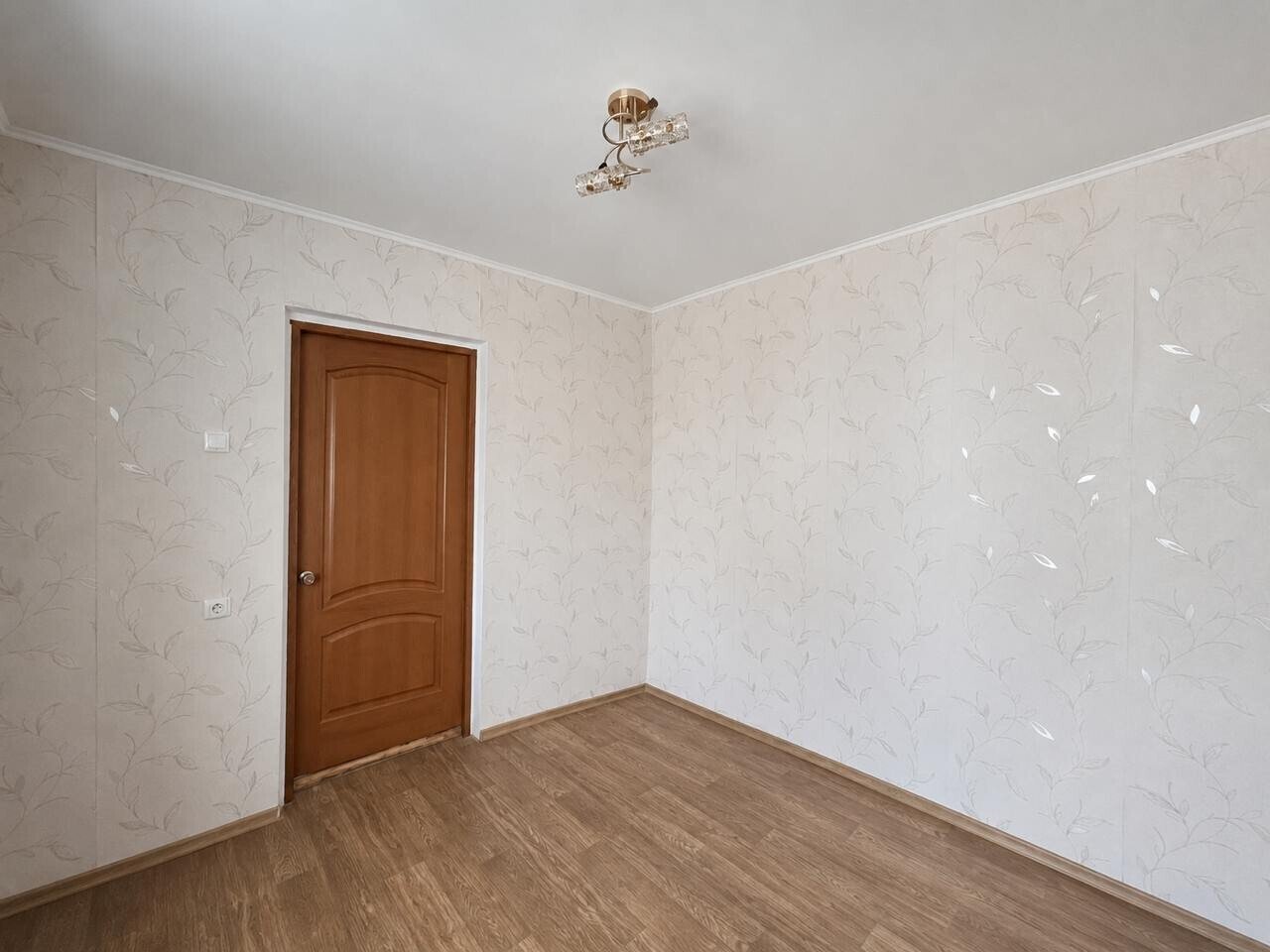 Фото №6: 3-комнатная квартира 55&nbsp;м², 7/9&nbsp;эт. - Мариуполь, р. Ильичёвский, ул. Курчатова, 43