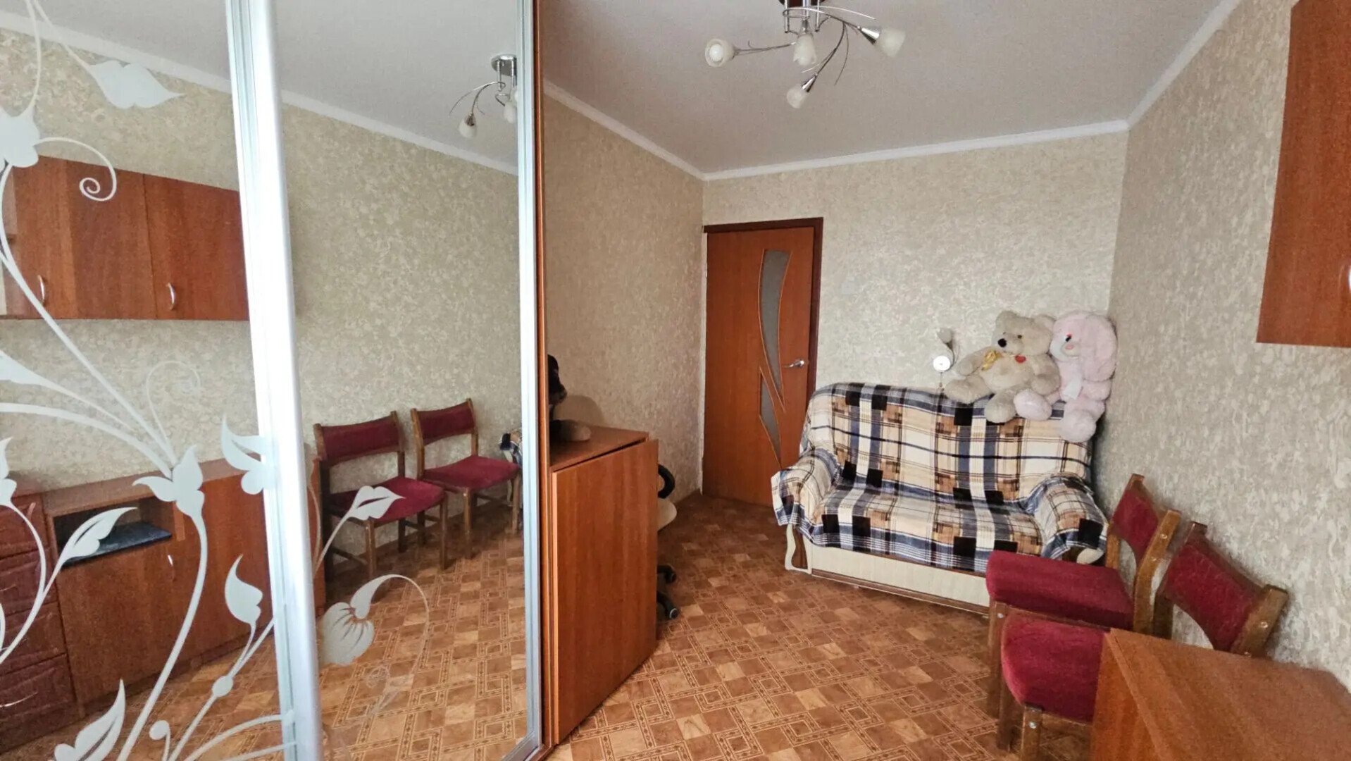 Фото №8: 2-комнатная квартира 45&nbsp;м², 9/9&nbsp;эт. - Мариуполь, р. Ильичёвский, ул. Курчатова, 37
