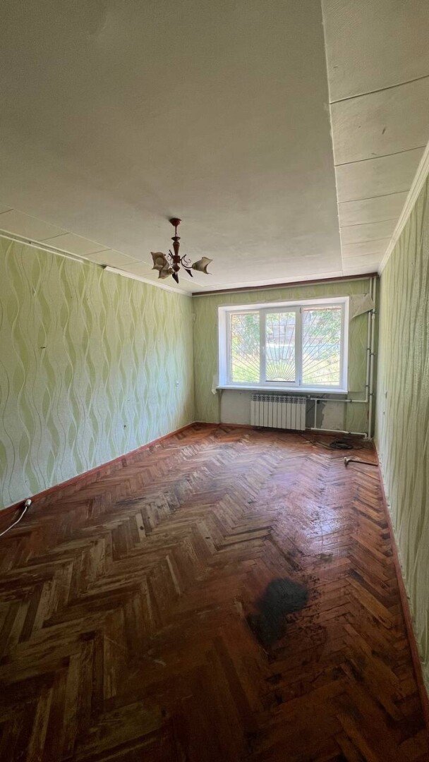 Фото №1: 2-комнатная квартира 44&nbsp;м², 1/9&nbsp;эт. - Мариуполь, Левобережный, мкр. Азовский, ул. Горловская, 4