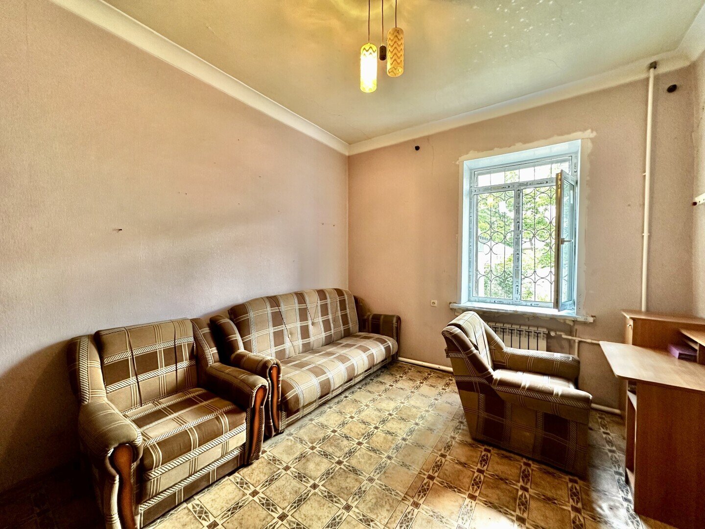 Фото №4: Комната 29&nbsp;м², 1/2&nbsp;эт. - Мариуполь, р. Жовтневый, ул. Апатова, 109