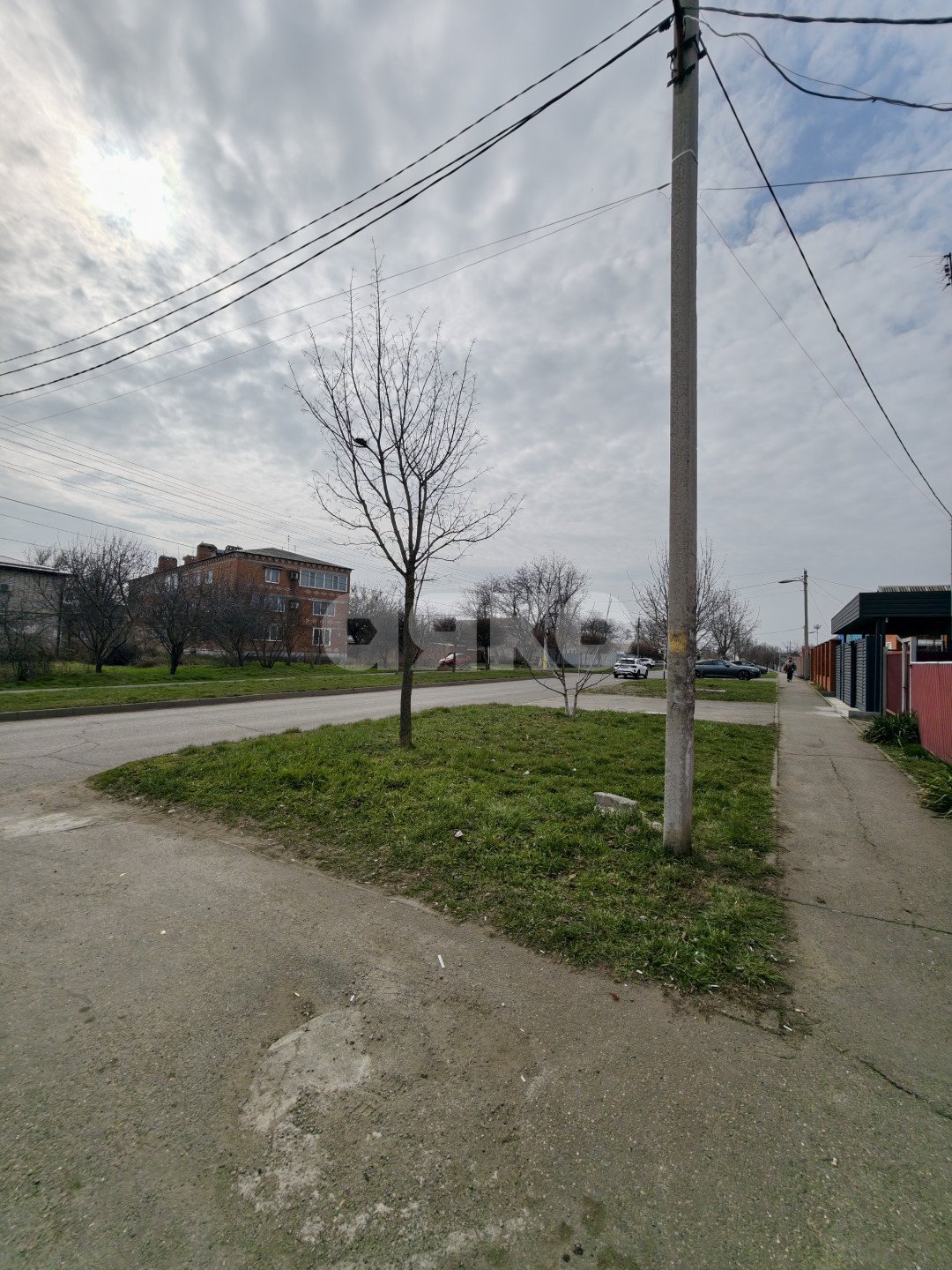Фото №7: Коммерция 166&nbsp;м², 1/2&nbsp;эт. - Кореновск, мкр. 2-й квартал, ул. Ленина, 77