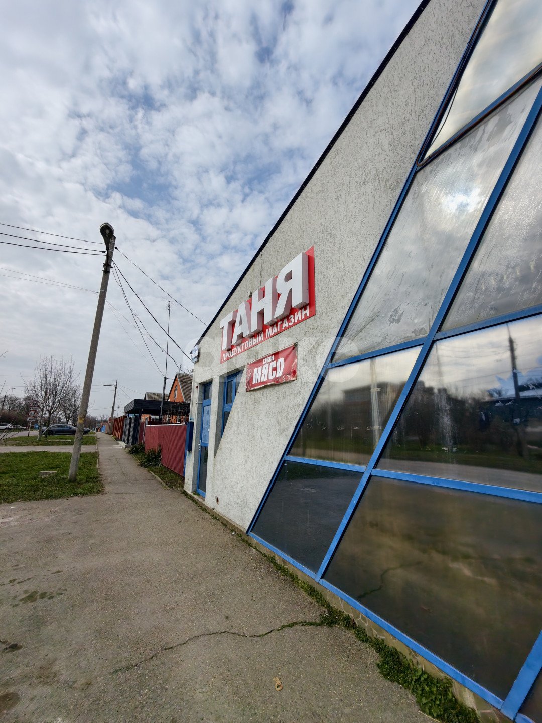 Фото №5: Коммерция 166&nbsp;м², 1/2&nbsp;эт. - Кореновск, мкр. 2-й квартал, ул. Ленина, 77
