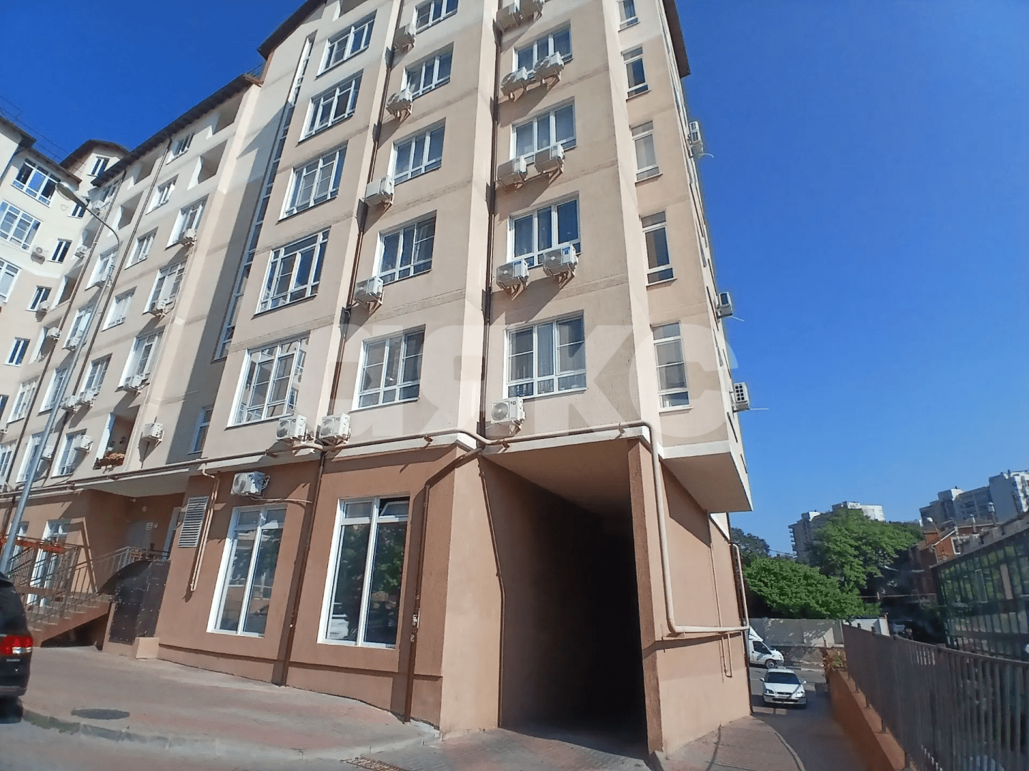 Фото №3: 1-комнатная квартира 37&nbsp;м², 3/7&nbsp;эт. - Геленджик, ул. Гоголя, 11