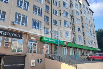 Фото №1: 1-комнатная квартира 37 м², 3/7 эт. - Геленджик, ул. Гоголя, 11