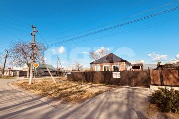 Фото №1: Дом 63&nbsp;м², 1&nbsp;эт. - Кореновск, мкр. 3-й квартал, ул. Красноказачья, 55