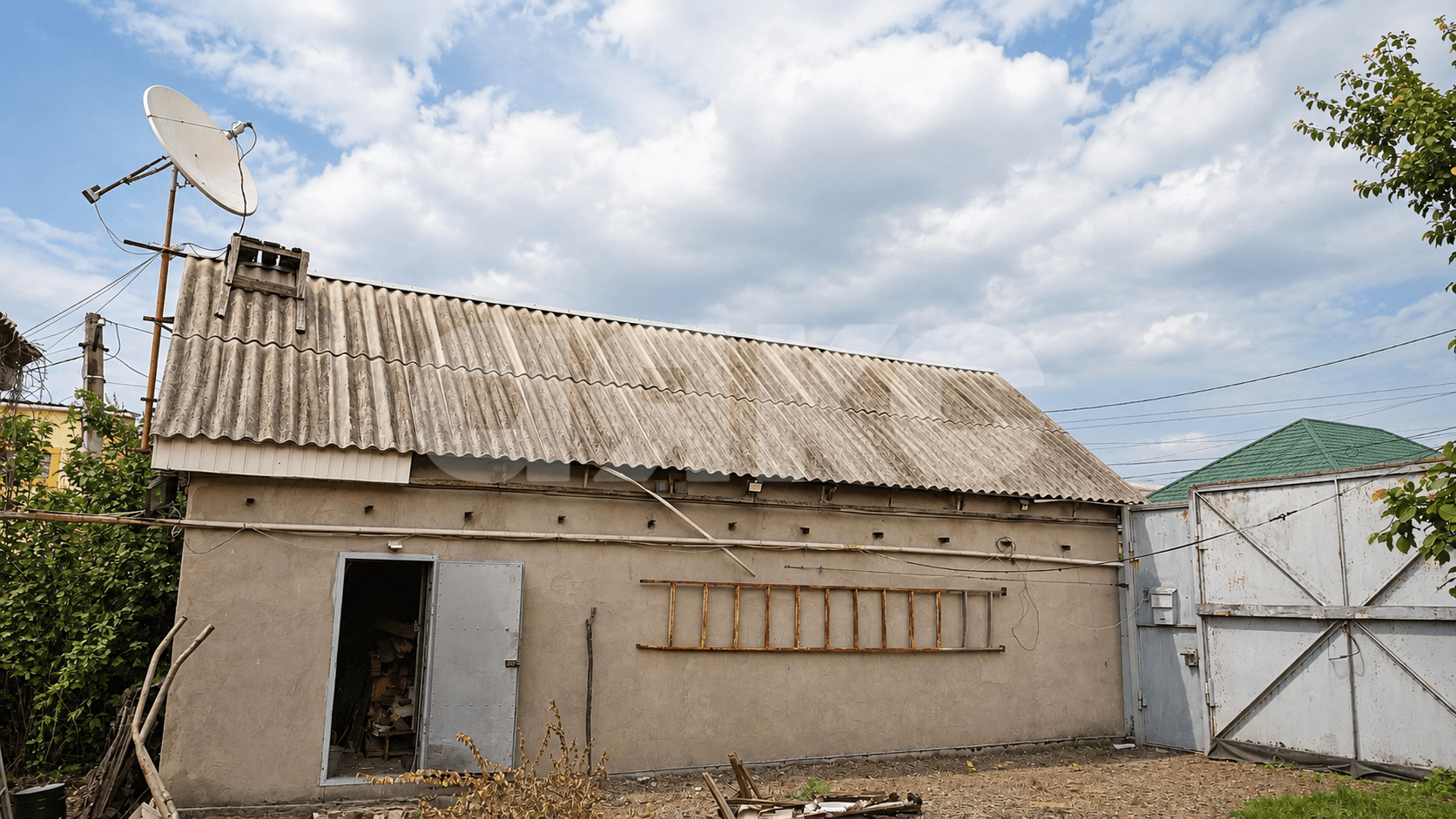 Фото №3: Дом 112&nbsp;м² + 5.8&nbsp;сот., 2&nbsp;эт. - Луганск, р. Жовтневый, ул. Братьев Палкиных, 100