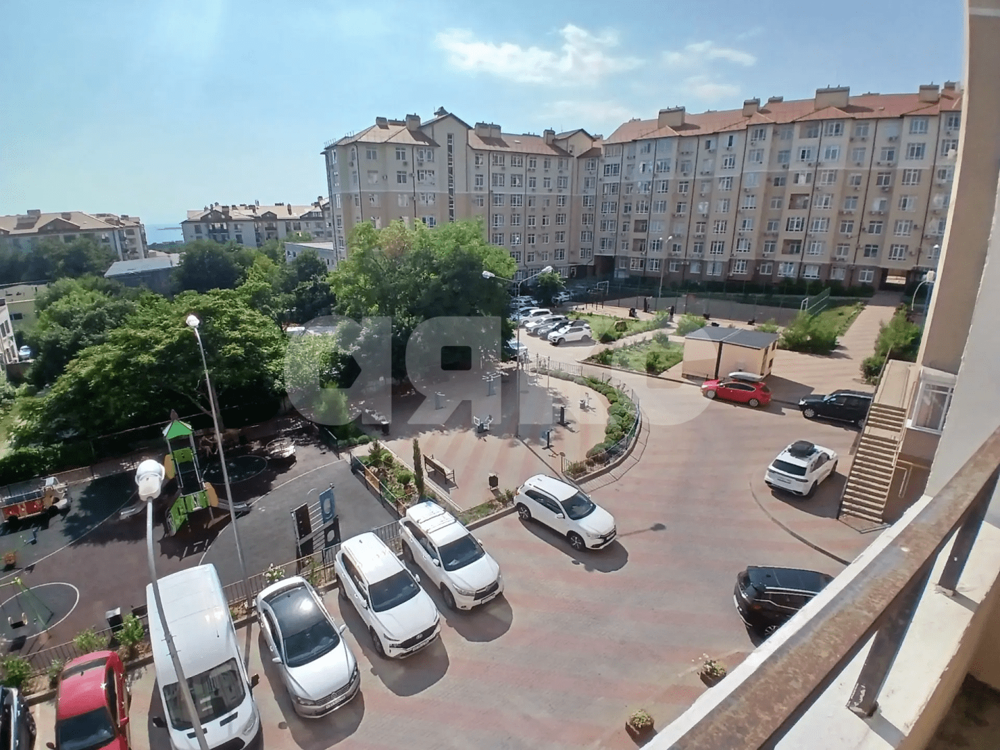 Фото №1: 1-комнатная квартира 40&nbsp;м², 3/7&nbsp;эт. - Геленджик, ул. Гоголя, 11