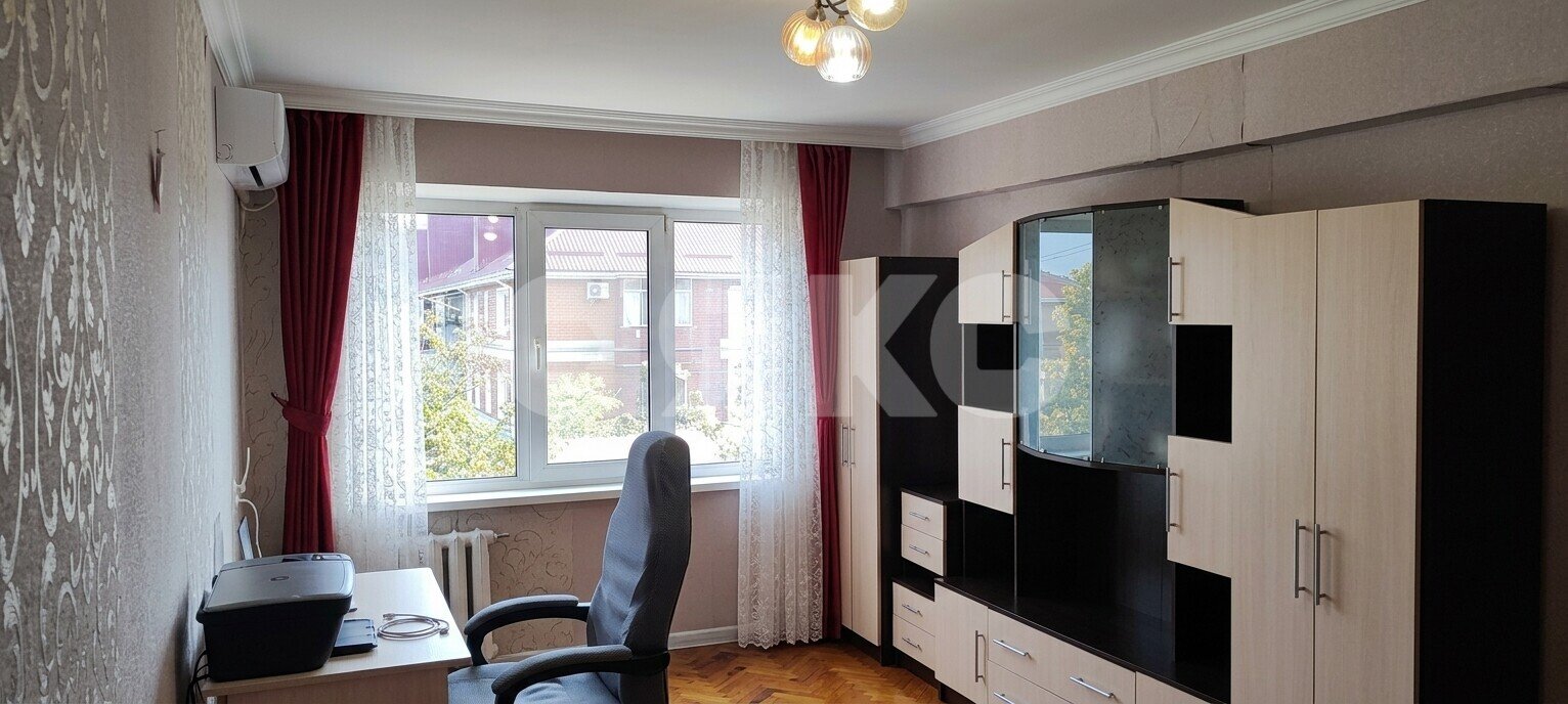 Фото №1: 2-комнатная квартира 44&nbsp;м², 5/5&nbsp;эт. - Майкоп, мкр. ЦКЗ, ул. 2-я Дубзаводская, 4