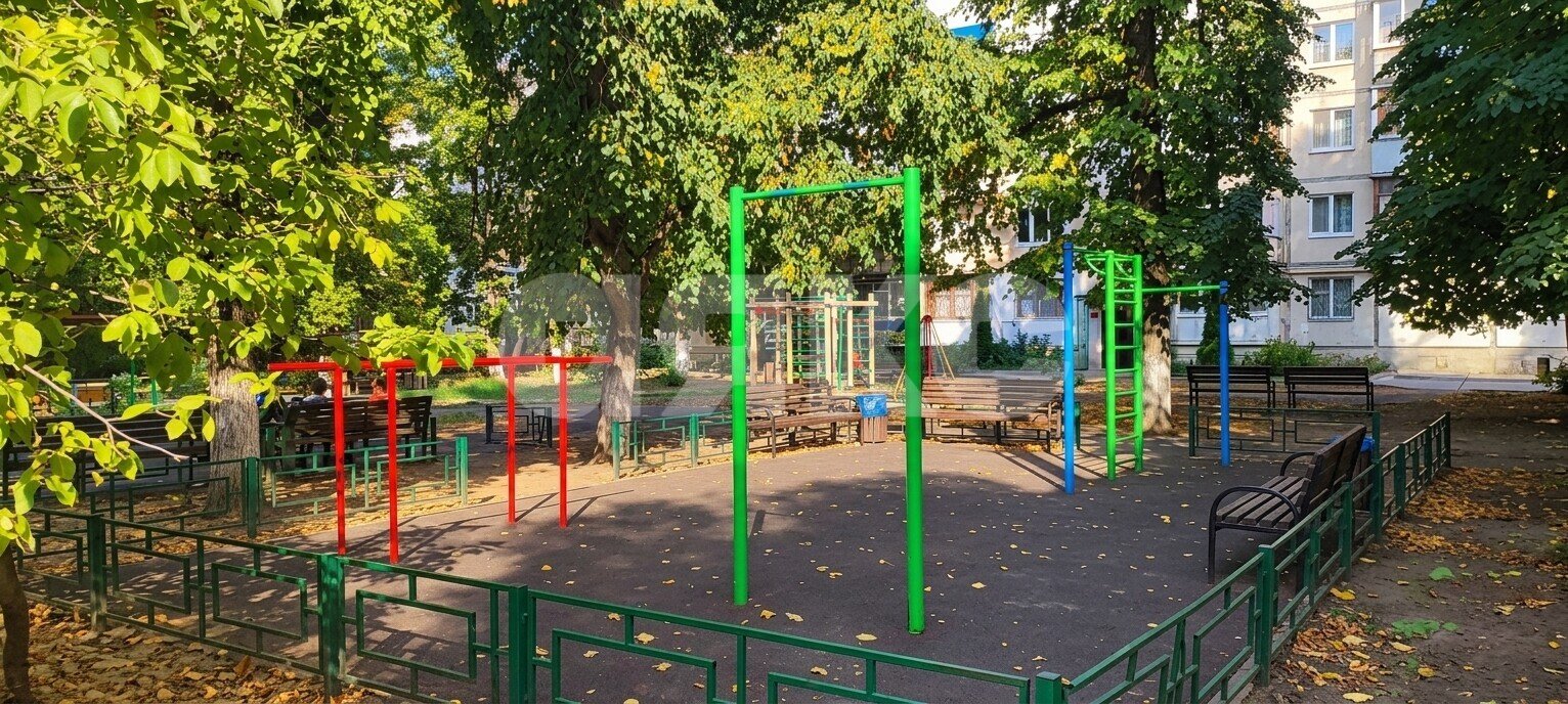 Фото №10: 2-комнатная квартира 44&nbsp;м², 5/5&nbsp;эт. - Майкоп, мкр. ЦКЗ, ул. 2-я Дубзаводская, 4