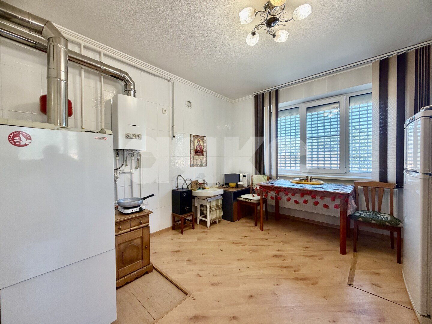 Фото №32: Дом 270&nbsp;м² + 11&nbsp;сот., 2&nbsp;эт. - Батайск, ул. Садовая