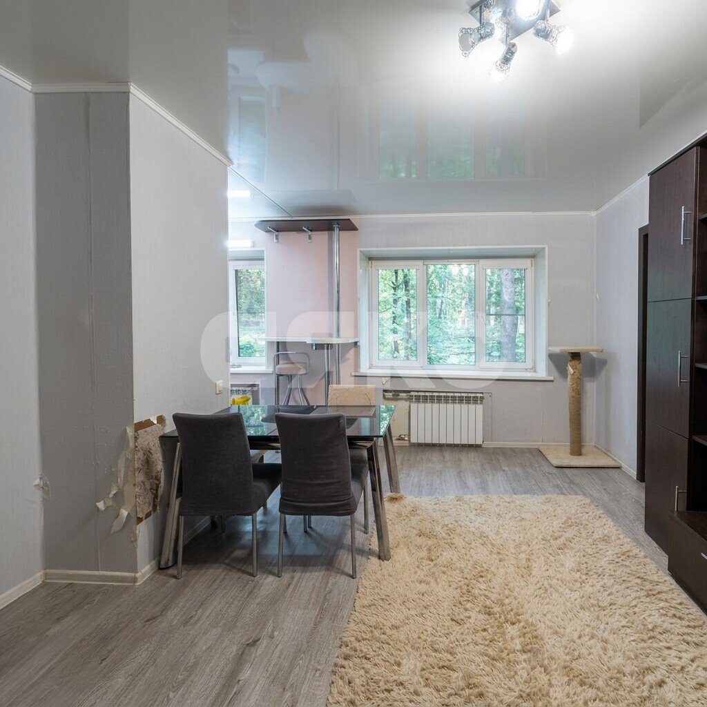 Фото №7: 2-комнатная квартира 43&nbsp;м², 1/2&nbsp;эт. - Белоозёрский, мкр. Красный Холм, ул. 50 лет Октября, 7