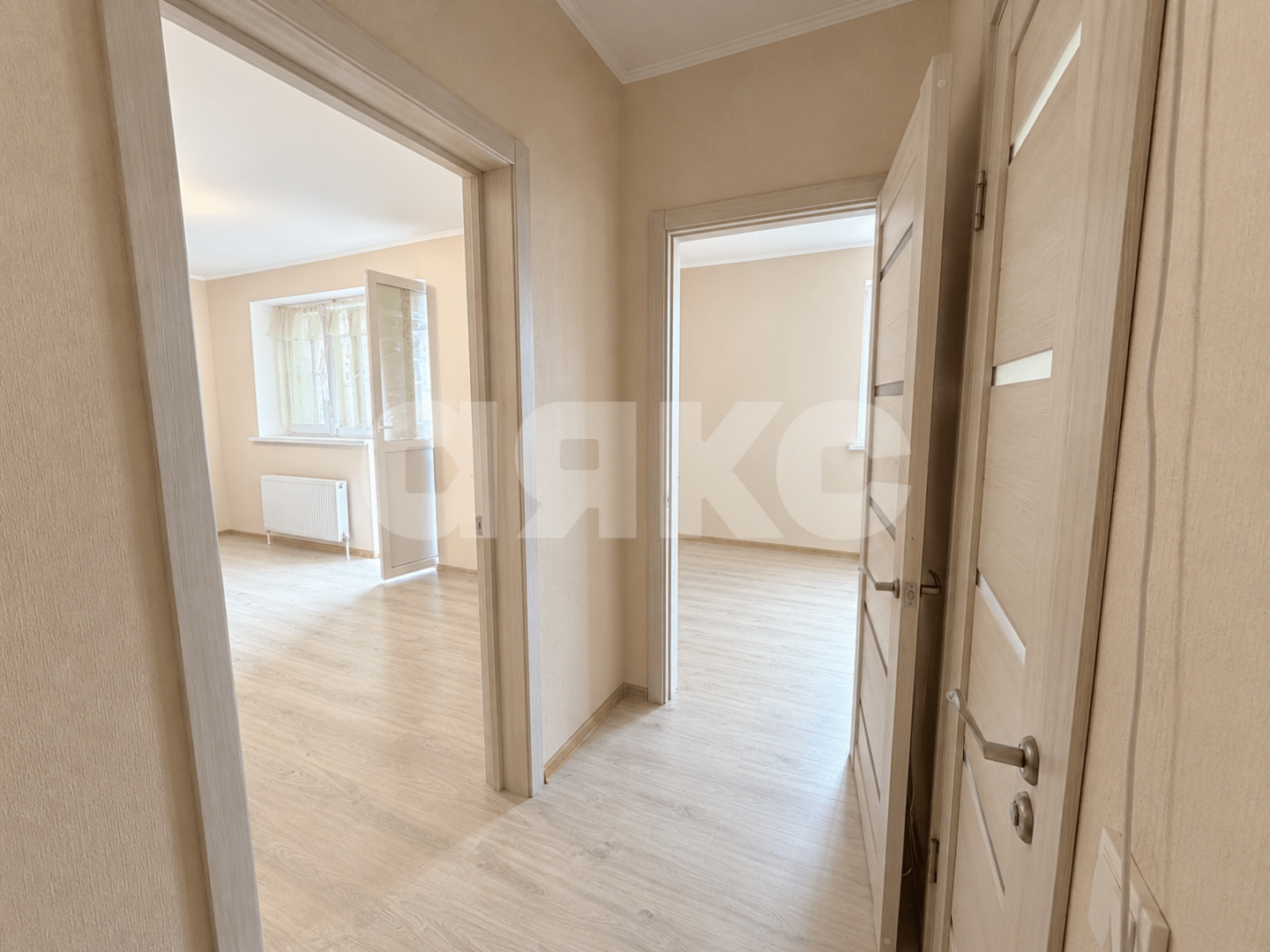 Фото №6: 2-комнатная квартира 48&nbsp;м², 3/10&nbsp;эт. - Сочи, Центральный, мкр. Заречный, ул. Вишнёвая, 38/1к1