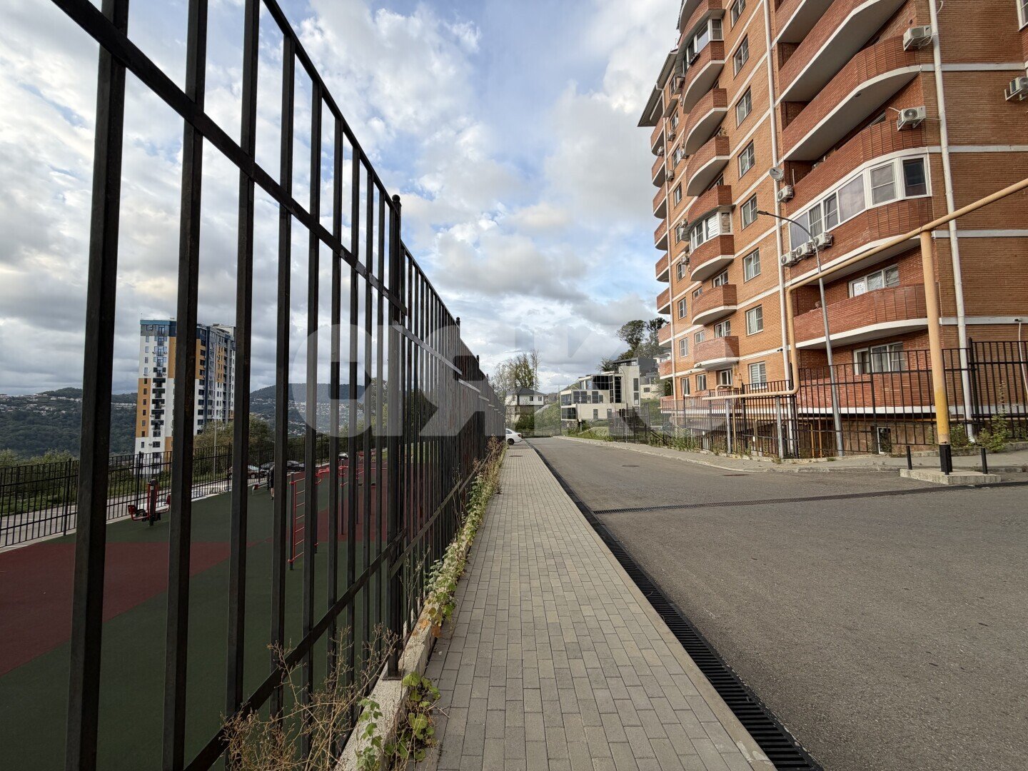 Фото №20: 2-комнатная квартира 48&nbsp;м², 3/10&nbsp;эт. - Сочи, Центральный, мкр. Заречный, ул. Вишнёвая, 38/1к1