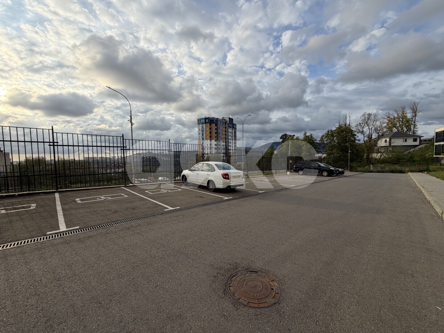 Фото №24: 2-комнатная квартира 48&nbsp;м², 3/10&nbsp;эт. - Сочи, Центральный, мкр. Заречный, ул. Вишнёвая, 38/1к1