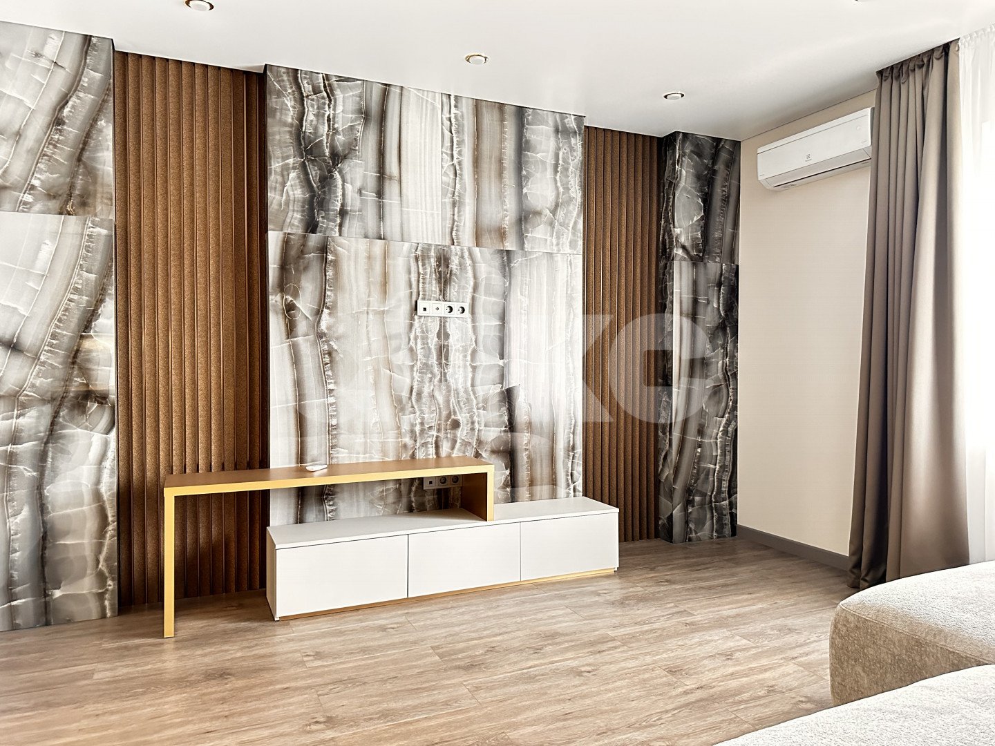 Фото №6: 3-комнатная квартира 108&nbsp;м², 3/12&nbsp;эт. - Анапа, ул. Горького, 2А