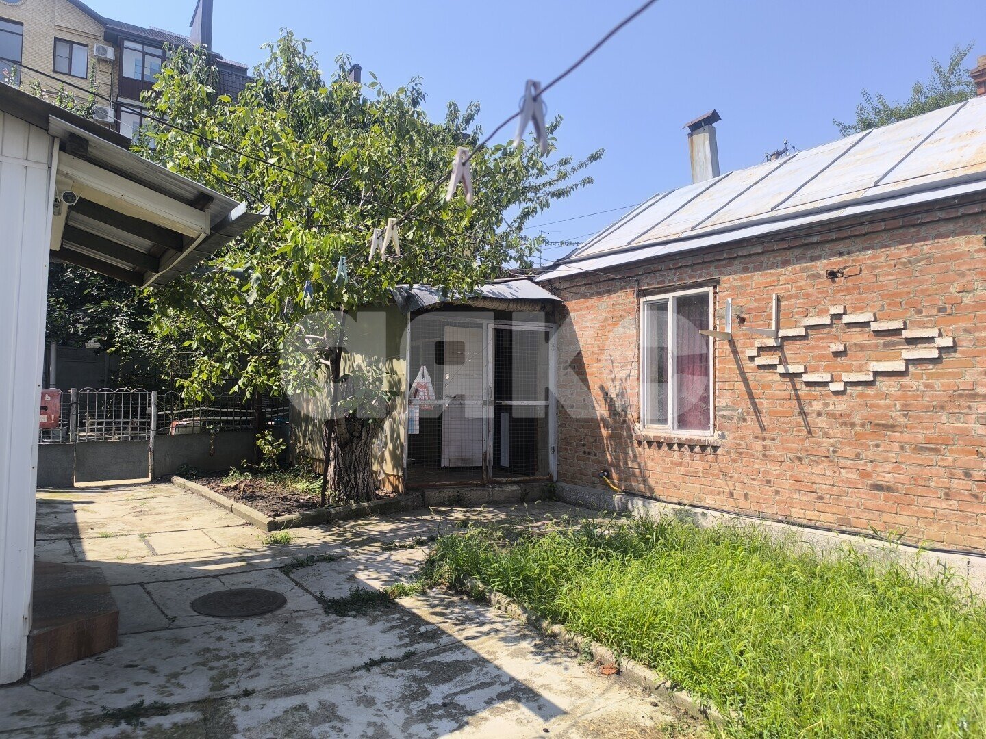 Фото №12: Дом 96&nbsp;м² + 6.12&nbsp;сот., 1&nbsp;эт. - Армавир, мкр. Оптика, ул. Розы Люксембург, 98