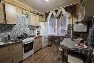 Фото №1: 1-комнатная квартира 31 м², 1/5 эт. - Волгоград, р. Краснооктябрьский, ул. Генерала Штеменко, 45