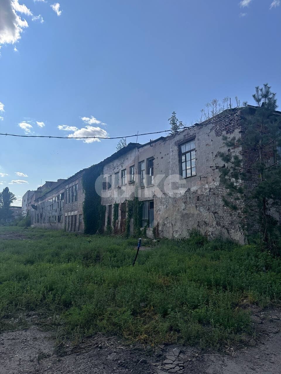 Фото №4: Коммерция 2317&nbsp;м², 1/1&nbsp;эт. - Луганск, р. Ленинский, ул. Почтовая, 1