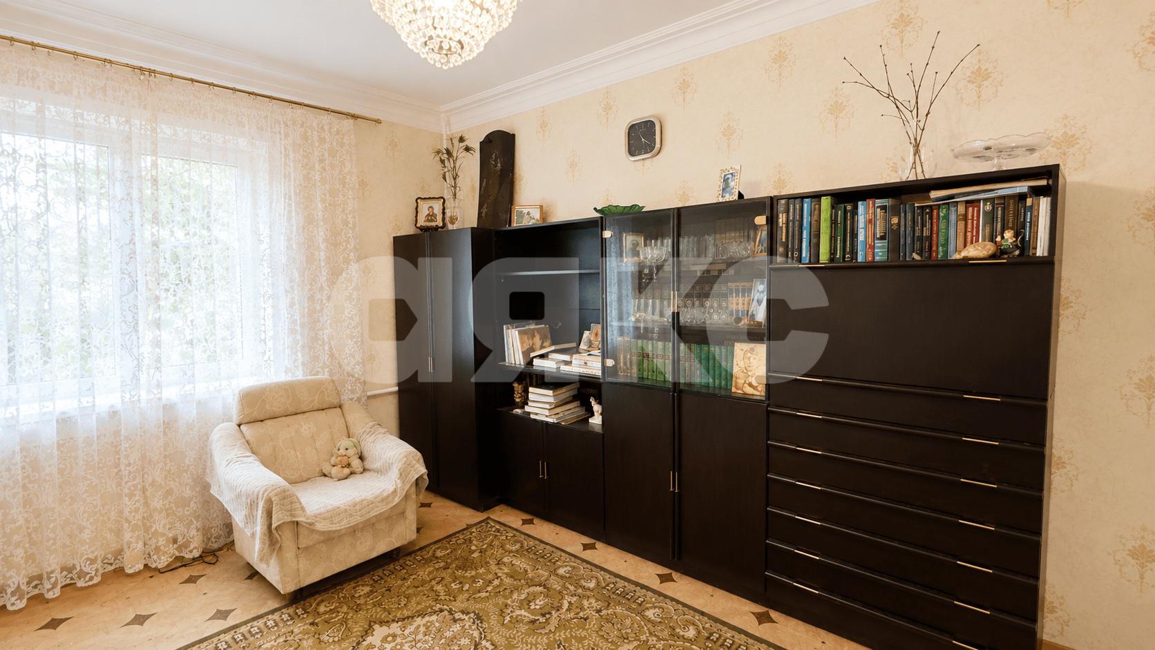 Фото №2: 2-комнатная квартира 45&nbsp;м², 1/2&nbsp;эт. - Луганск, Жовтневый, мкр. 10-й квартал, 11