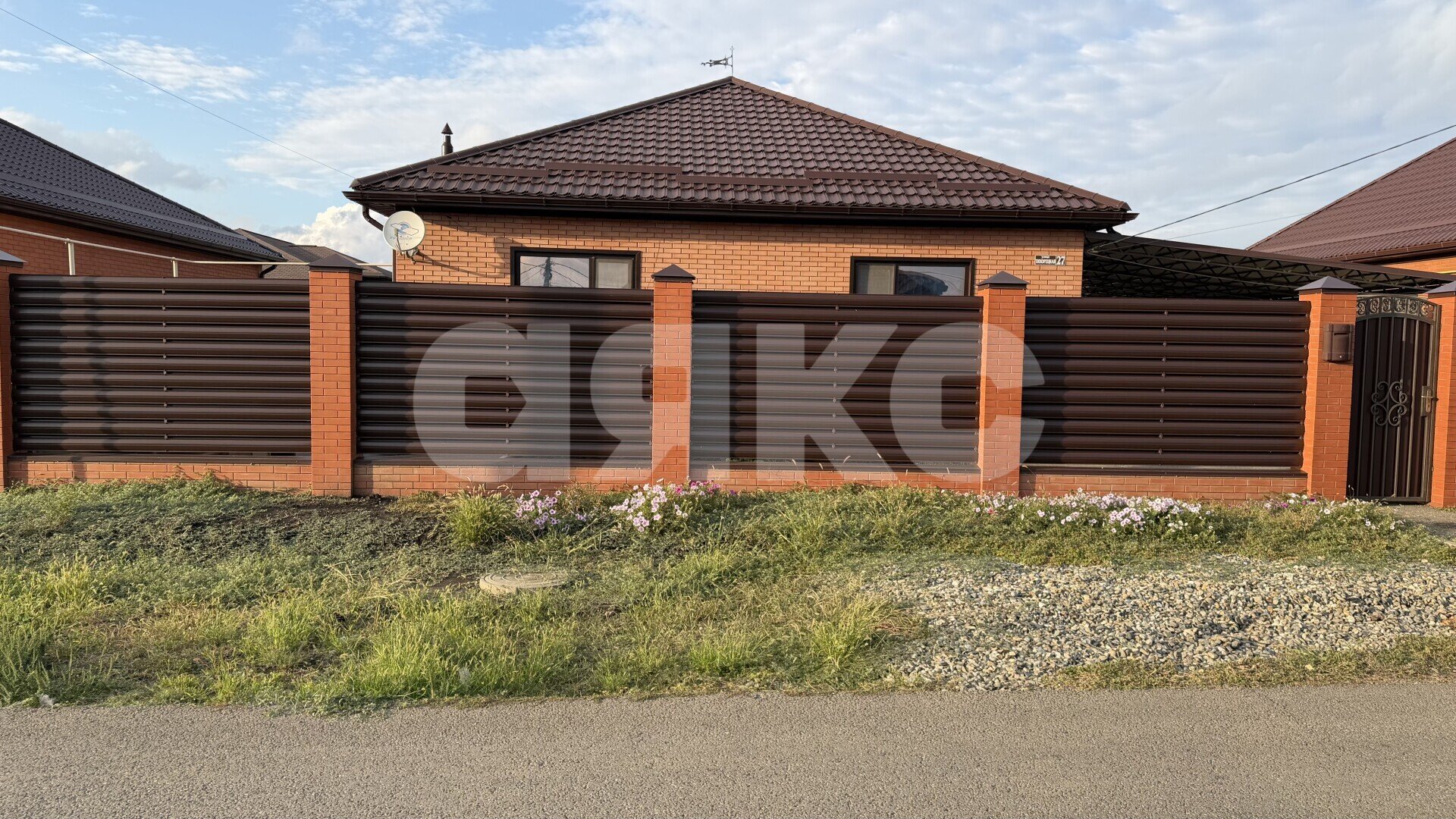 Фото №3: Дом 120&nbsp;м² + 5&nbsp;сот., 1&nbsp;эт. - Кореновск, ул. Тихорецкая