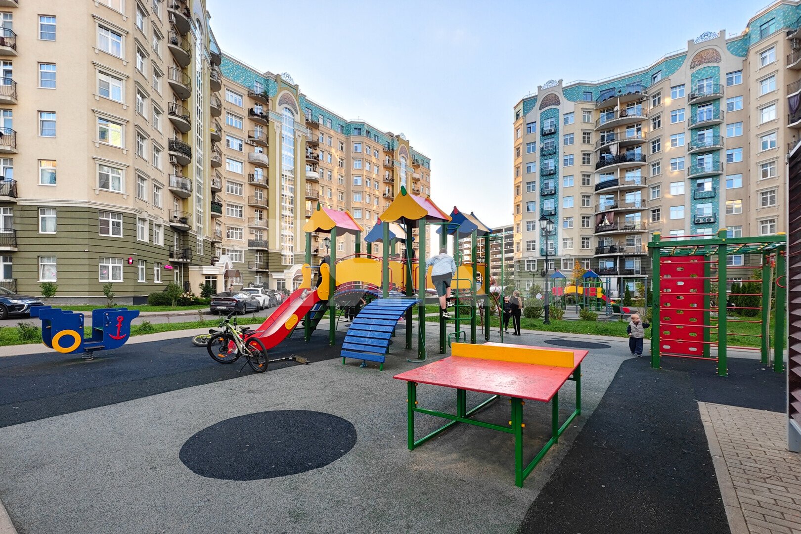 Фото №30: 1-комнатная квартира 62&nbsp;м², 1/10&nbsp;эт. - Ильинское-Усово, мкр. жилой комплекс Усово Парк, пр-д Александра Невского, 3