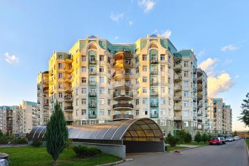 Фото №1: 1-комнатная квартира 62&nbsp;м², 1/10&nbsp;эт. - Ильинское-Усово, мкр. жилой комплекс Усово Парк, пр-д Александра Невского, 3