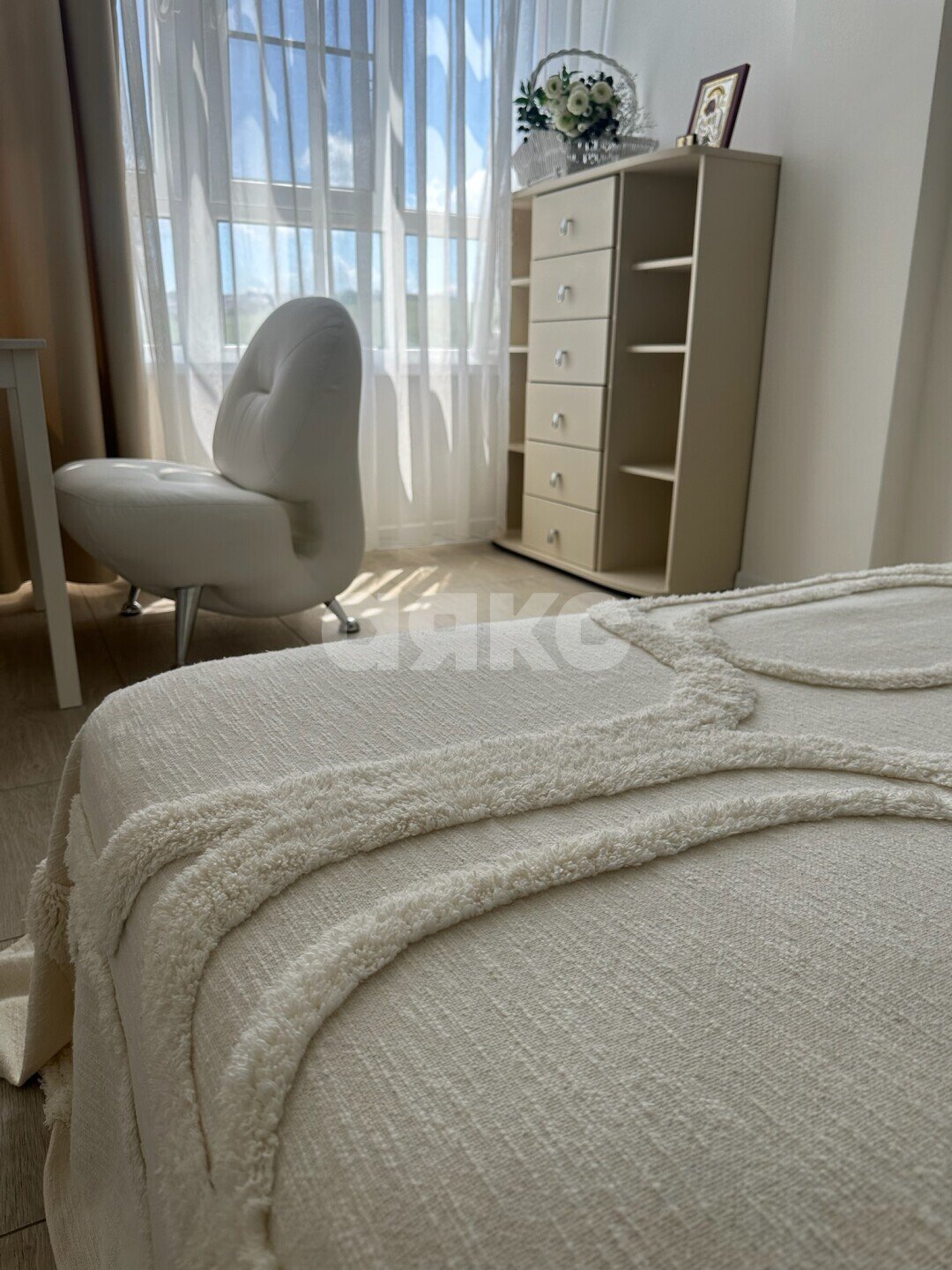 Фото №3: 1-комнатная квартира 46&nbsp;м², 6/8&nbsp;эт. - Геленджик, Толстый Мыс, мкр. ЖК Черноморский, ул. Крымская, 19к7
