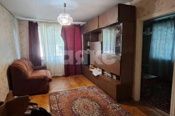 Фото №1: 3-комнатная квартира 49 м², 1/5 эт. - Кропоткин, мкр. Филипповка, ул. Мира, 121А