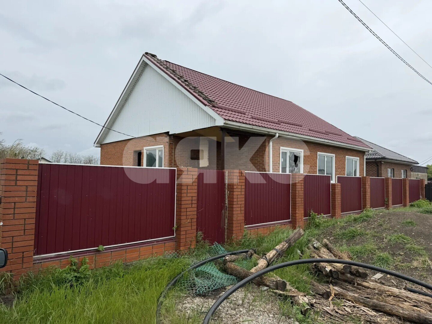 Фото №2: Дом 107&nbsp;м² + 5.5&nbsp;сот., 1&nbsp;эт. - Платнировская, ул. Красная, 47