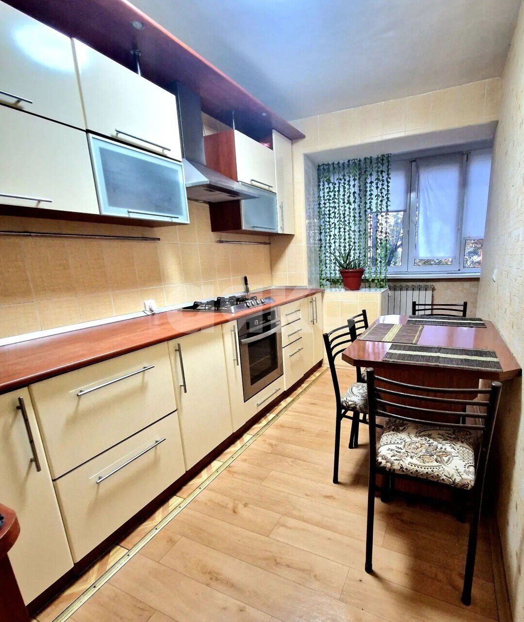 Фото №10: 2-комнатная квартира 52&nbsp;м², 2/2&nbsp;эт. - Новокубанск, ул. Первомайская, 186