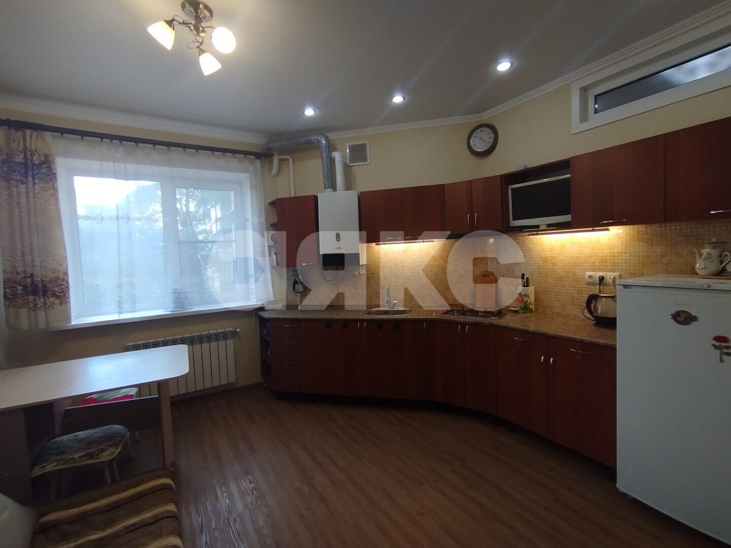 Фото №4: 1-комнатная квартира 40&nbsp;м², 2/5&nbsp;эт. - Горячий Ключ, мкр. Администрация, ул. Кириченко, 11А