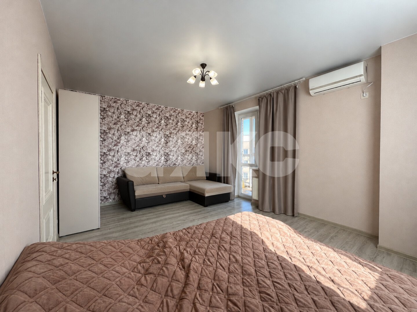 Фото №2: 2-комнатная квартира 60&nbsp;м², 9/18&nbsp;эт. - Батайск, мкр. жилой комплекс Встреча, ул. Крупской, 1