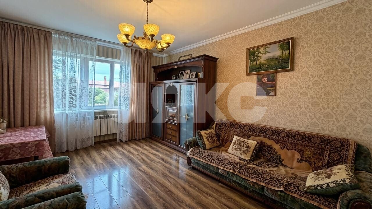 Фото №1: 2-комнатная квартира 71&nbsp;м², 1/3&nbsp;эт. - Горячий Ключ, мкр. Курортная Зона, ул. Гоголя, 59А