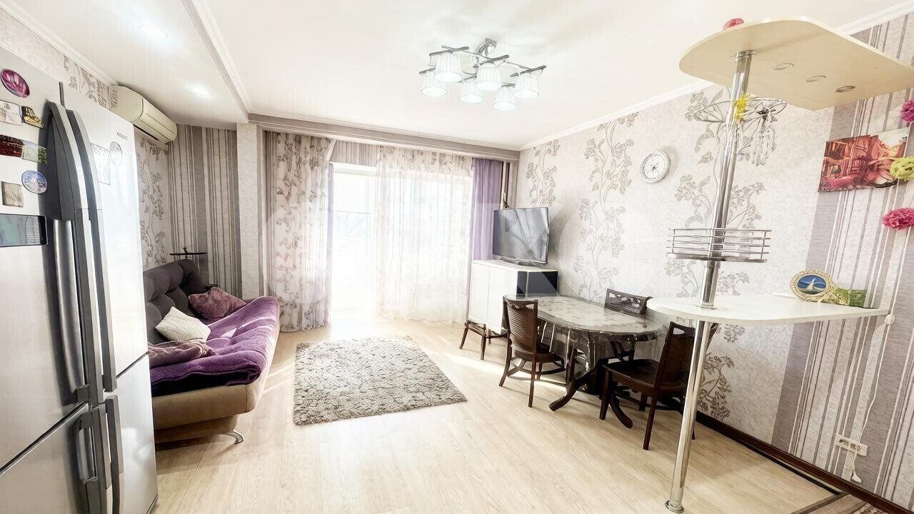 Фото №2: 2-комнатная квартира 61&nbsp;м², 3/7&nbsp;эт. - Горячий Ключ, мкр. Администрация, ул. Тараника, 12А