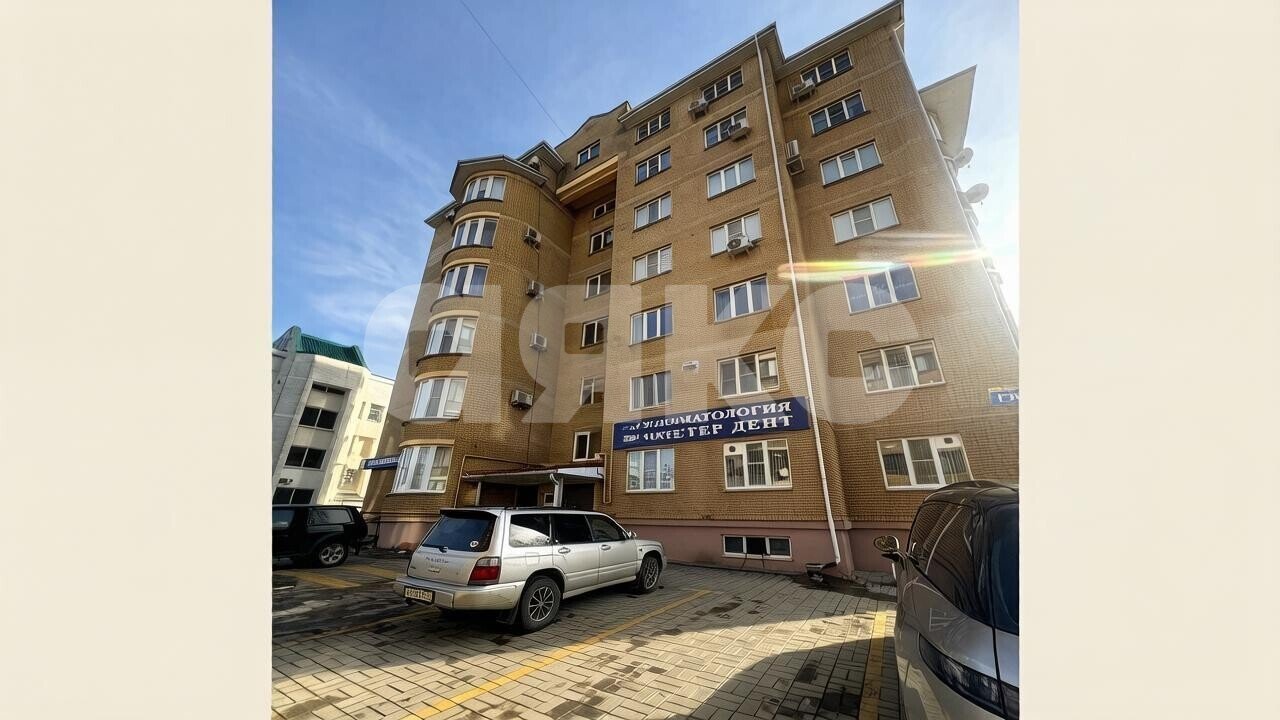 Фото №9: 2-комнатная квартира 61&nbsp;м², 3/7&nbsp;эт. - Горячий Ключ, мкр. Администрация, ул. Тараника, 12А