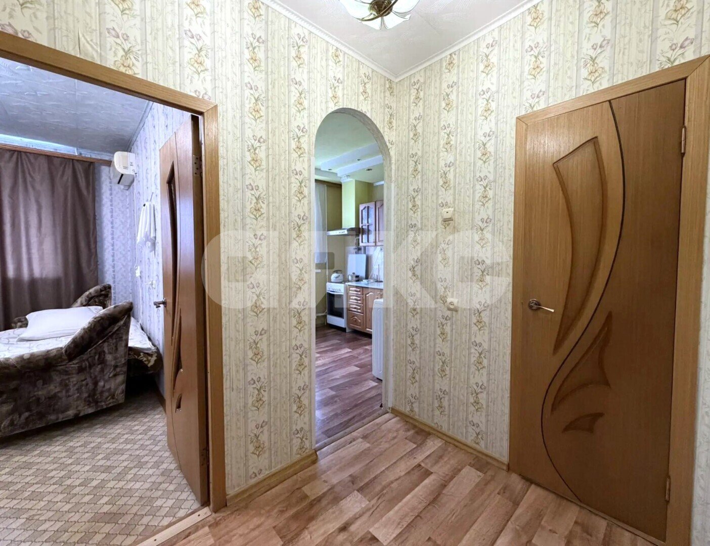 Фото №7: 1-комнатная квартира 42&nbsp;м², 7/10&nbsp;эт. - Волгоград, Тракторозаводский, мкр. Горный, ул. Загорская, 13А
